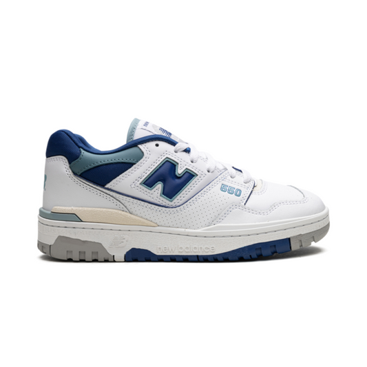 550 White Blue Groove